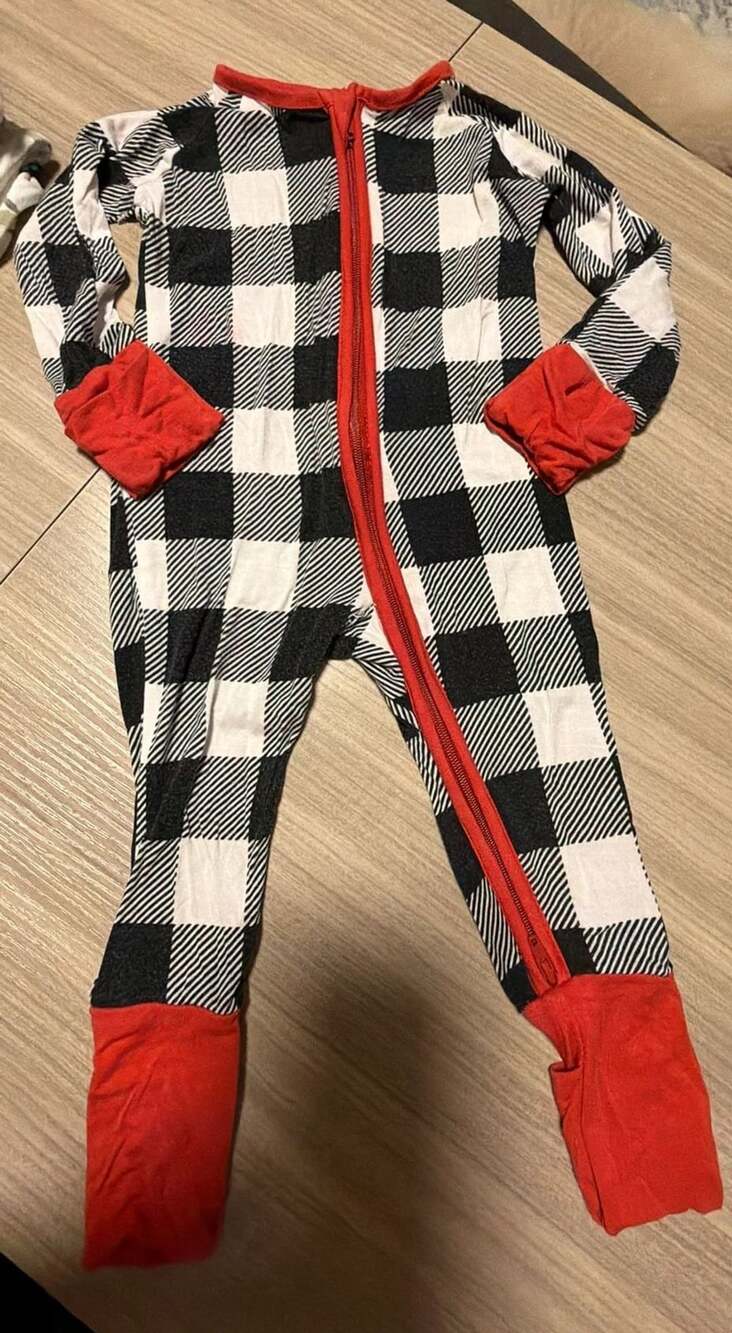 3-6 m Little Sleepies Pajama Set Black White Plaid Red Zipper Long Sleeve Footed